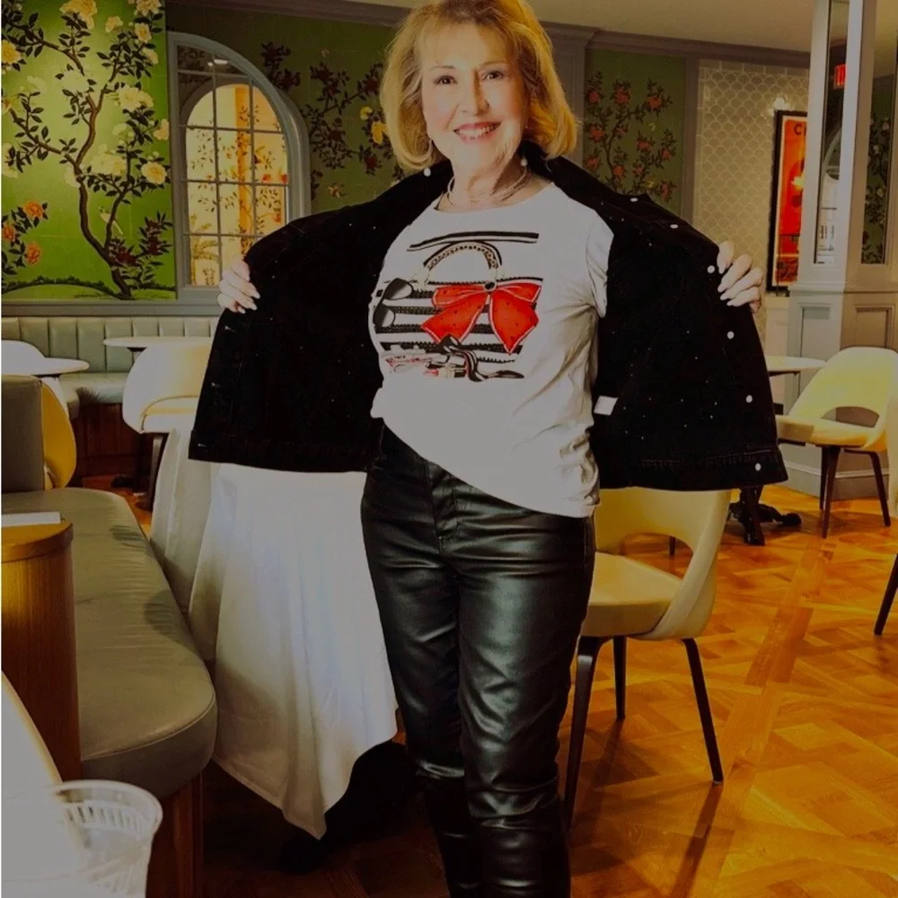 Sassy embellished 3/4 sleeved Tee shirt - Picture 2 of 3